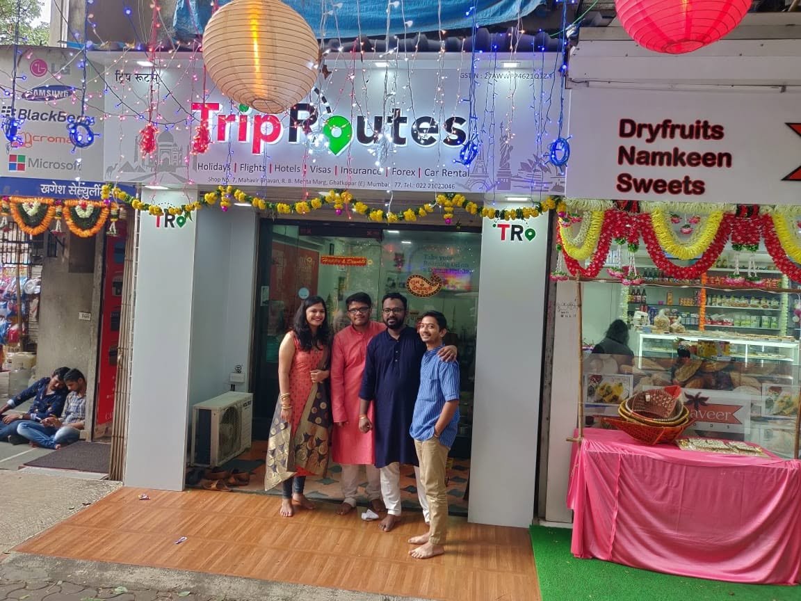 TripRoutes team outside the Ghatkopar East shop